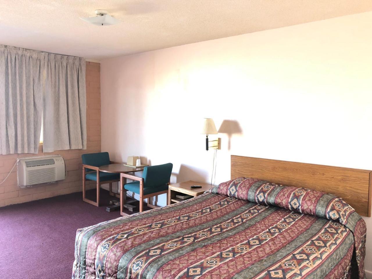 Deluxe Inn Motel Sparks ภายนอก รูปภาพ